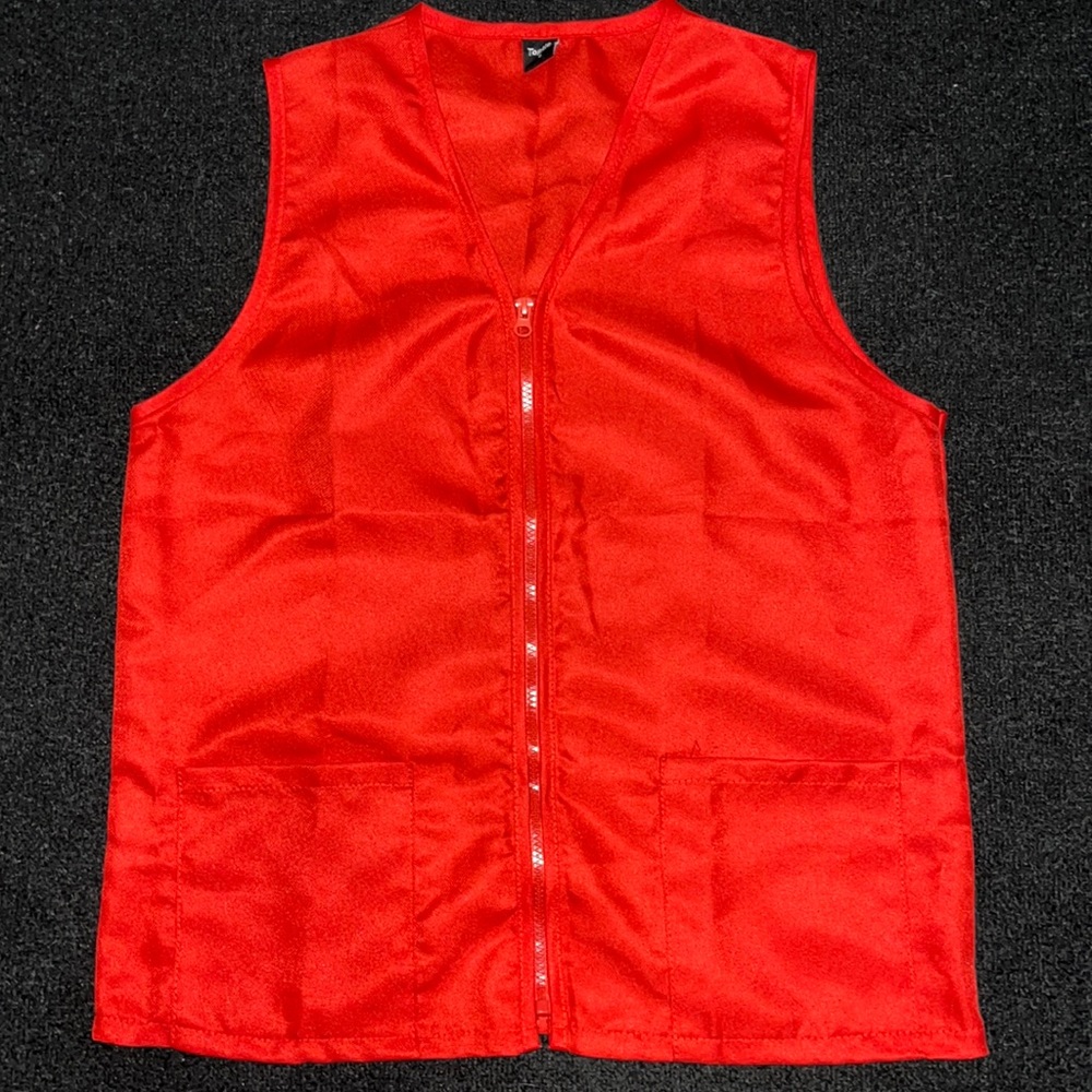 Red zip up vest w/ pockets